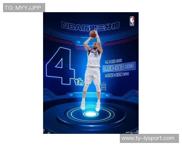 克莱上半场表现出色三分命中率高助球队稳住局势 克莱上半场表现出色三分命中率高助球队稳住局势