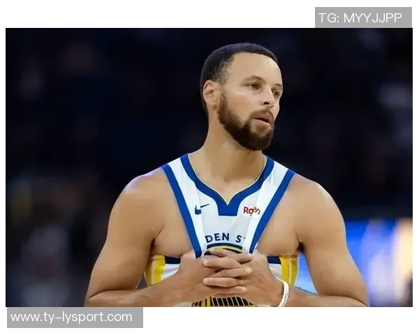 库里赞追梦重拾组织能力赛季初期如同无人区的挑战与机遇 库里赞追梦重拾组织能力赛季初期如同无人区的挑战与机遇