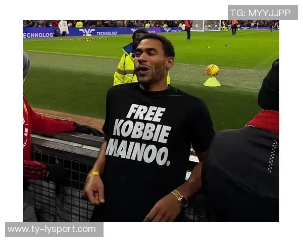 曼联公关或施压梅努点赞后取消阿莫林采访引发热议 曼联公关或施压梅努点赞后取消阿莫林采访引发热议