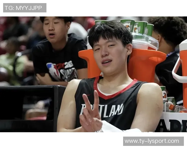杨瀚森赛季三分球命中率仅136罚球表现却相对稳定继续努力提升状态