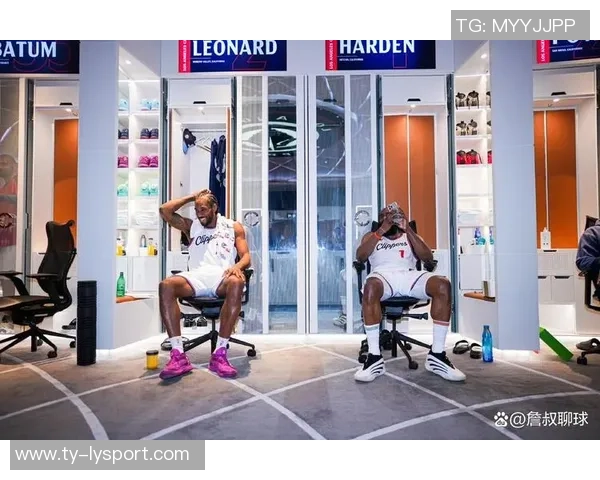 快船训练营第二天精彩瞬间哈登博格丹欢笑小卡保罗同框引关注