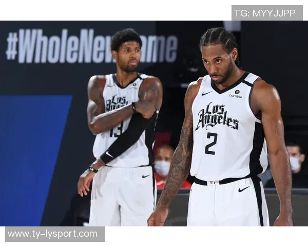 爵士训练营热闹非凡德隆韦德携手出镜贝利乐福同场助阵